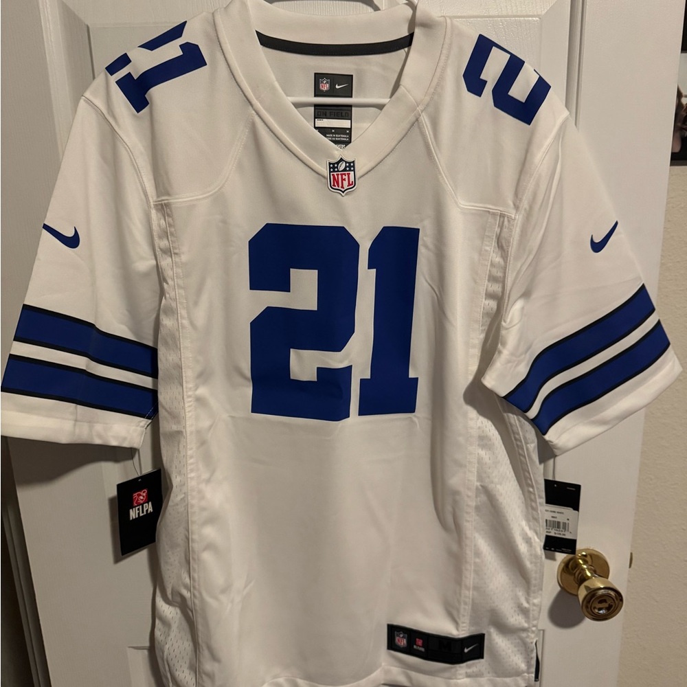 Cowboys NFL White and Blue Jersey